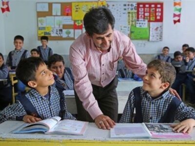 تدریس معلمان بازنشسته ممنوع