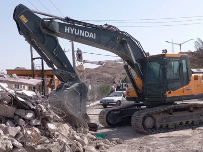 بیل میکانیکی سیم‌بانان صنعت برق