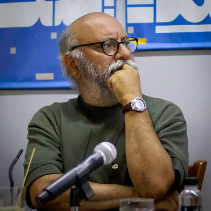 «درون و برون» از منظری دیگر