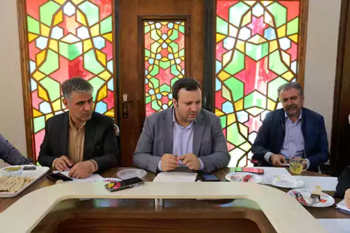 هفته‌ای ملی با نگاهی محلی و اقدامات نمایشی