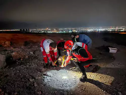 واژگونی سمند شاهین شهر یک فوتی و یک مصدوم برجای گذاشت