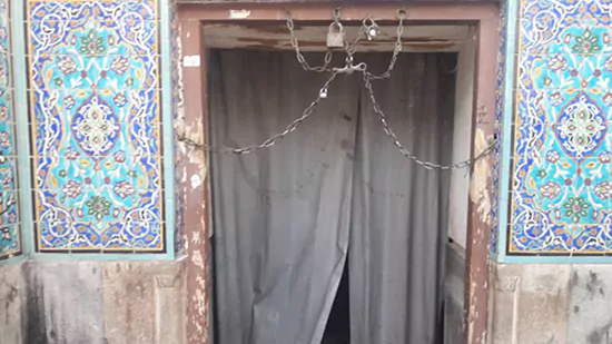 سرقت درب مسجد ۷۰۰ ساله خمینیشهر + روایت مُتولی مسجد خوزان خمینی شهر از دزدی 1 سرقت درب مسجد ۷۰۰ ساله خمینی شهر
