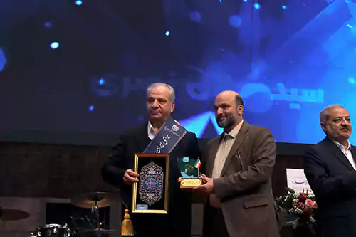 تجلیل از خیرین اصفهانی در جشنواره ملی خیرین مدرسه‌ساز 