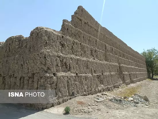 تخریب شبانه یخچال کوهانستان اصفهان: زنگ خطر میراث قاجار