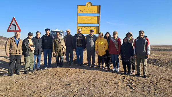 بستر خشک و ترک‌خورده تالاب بین‌المللی گاوخونی اصفهان منبع گرد و غبار