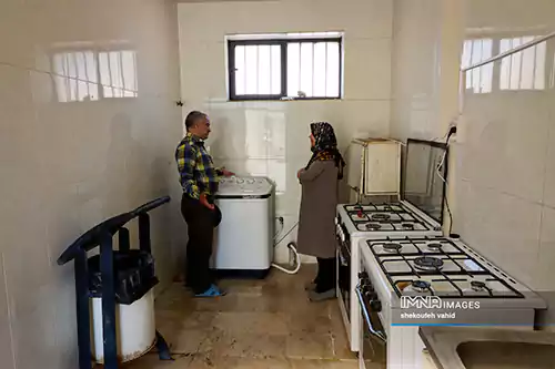 روایتی از اسکان آسیبدیدگان جنگ رمضان در اصفهان 6 روایتی از اسکان آسیبدیدگان جنگ رمضان در اصفهان