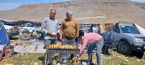 آیین ایستادگی در آغوش طبیعت 3 آیین ایستادگی در آغوش طبیعت