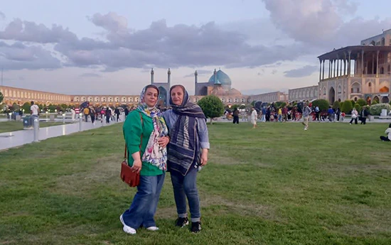 معماران جان، فراتر از الفبا در مسیر زندگی 1 روز معلم | 12 اردیبهشت روز معلم