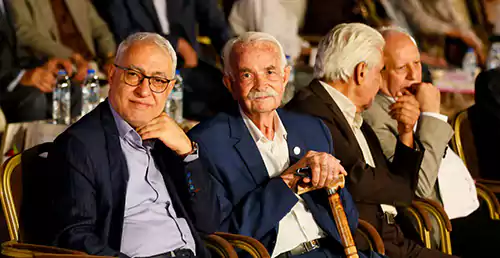 مدیر مسئول نسل فردا چهره شاخص شد